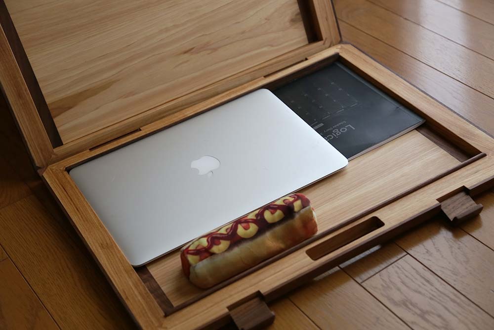 木製アタッシュケース、思った以上に使えます: T2O diary