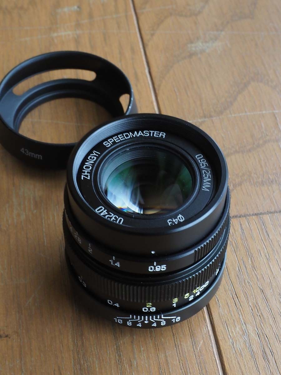 中一光学(ZHONG YI OPITCS) 単焦点レンズ CREATOR 35mm F2 (ソニーA
