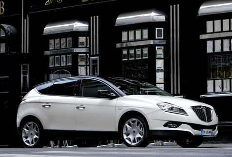 lancia-delta-06.jpg